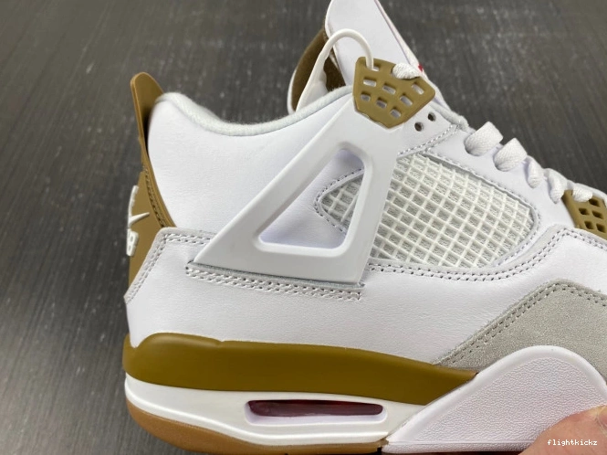 SB 4 Retro Jordan DR5415-120 1113